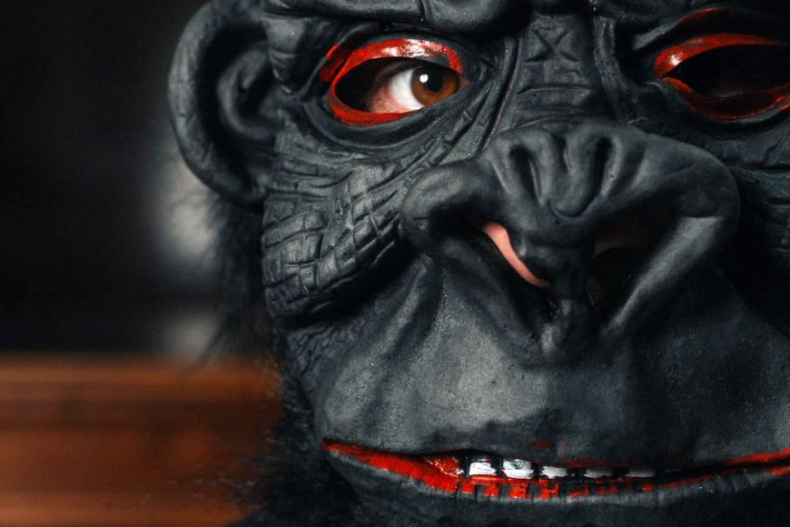 Carta abierta del Gorila en Jefe a los&nbsp;dinosaurios