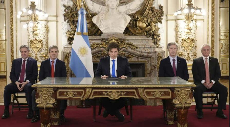 Milei usa el veto para proteger el equilibrio&nbsp;fiscal